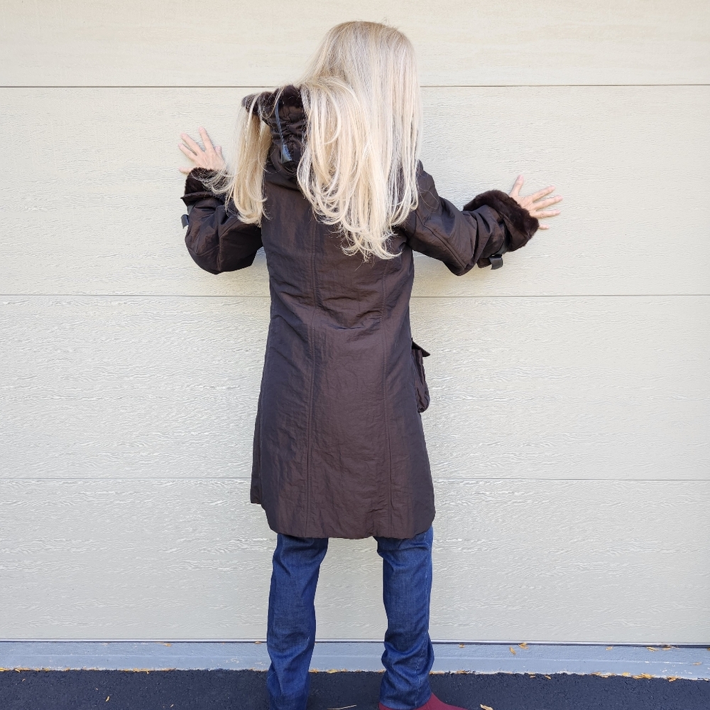 Vintage Bugatteli Brown Rex Rabbit Trimmed Fashion Coat, Medium, $75 - Picture 12 of 17